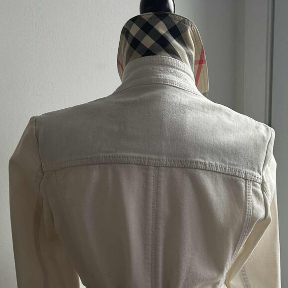 Burberry London Ivory Cotton-Twill Belted Jacket with Nova Check – US 6 - Picture 6 of 13